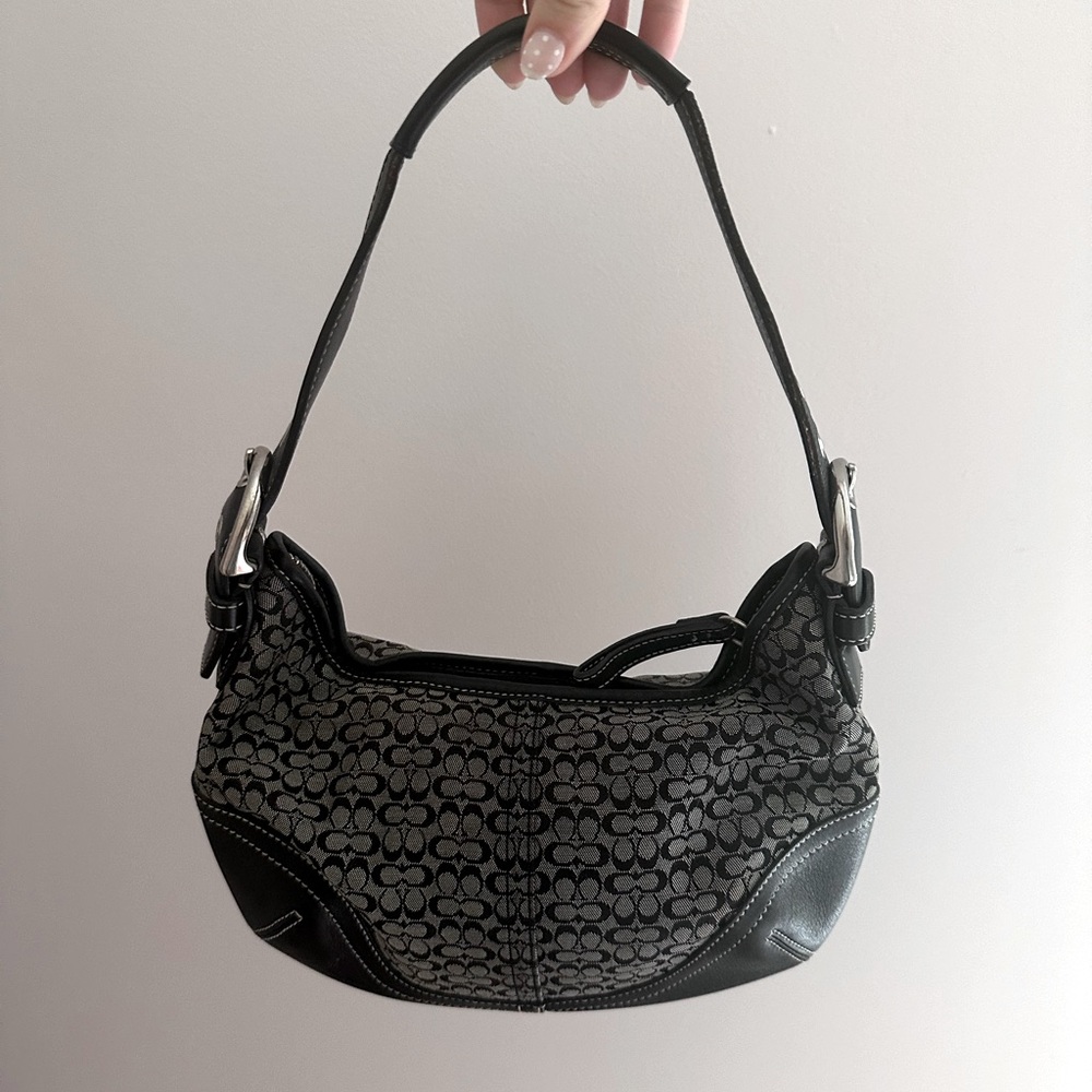 SOLD ON DEPOP Designer Coach Vintage Shoulder Bag